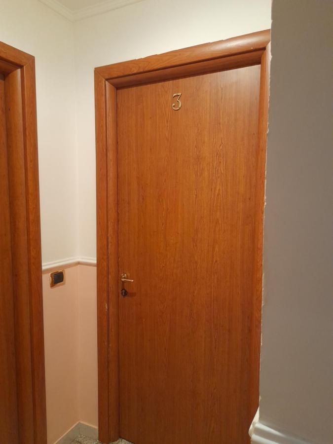 Incantoromano Guest House מראה חיצוני תמונה